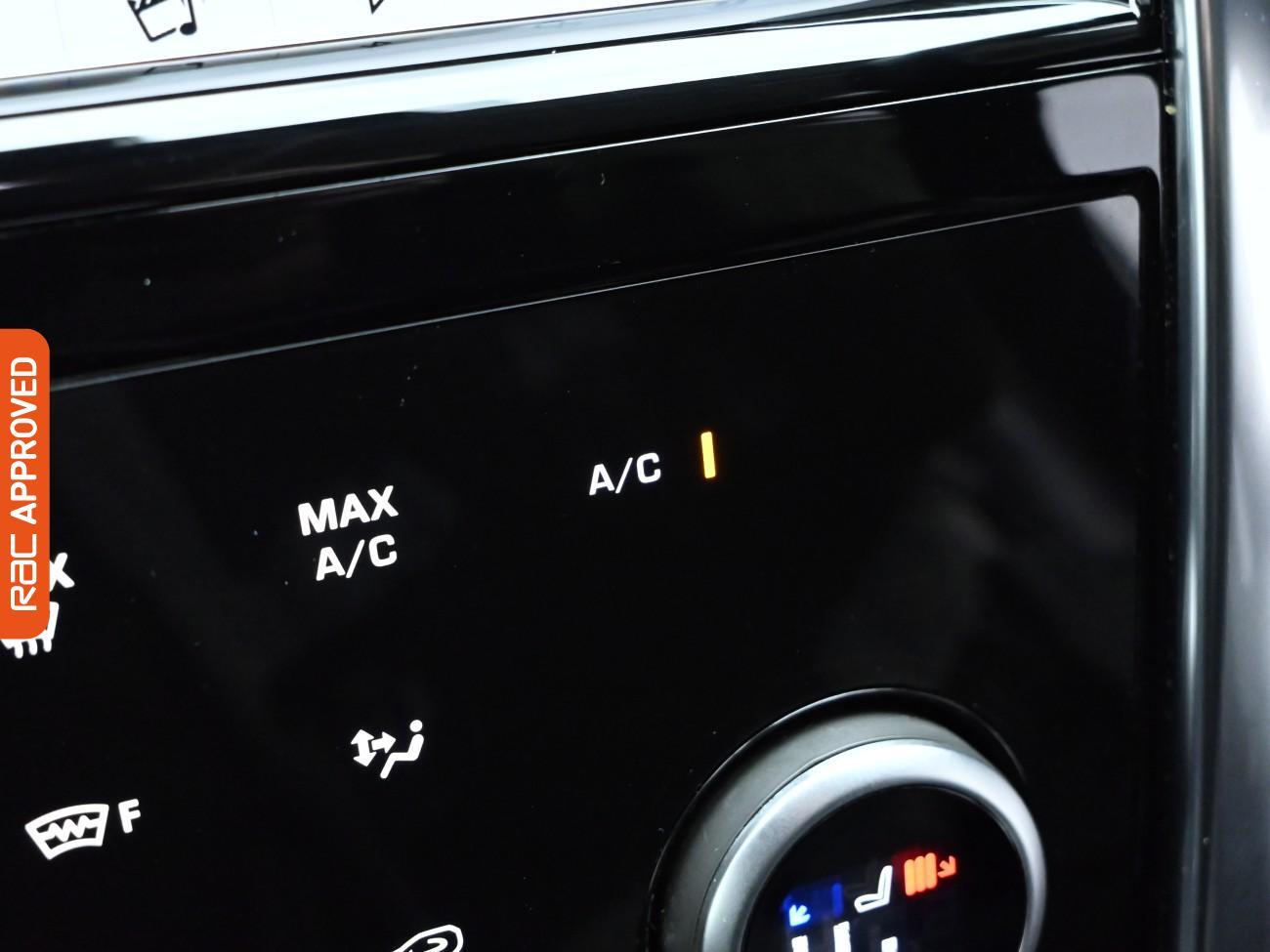 Used Land Rover Discovery Sport 2020 for sale - 76236732: Photo 21