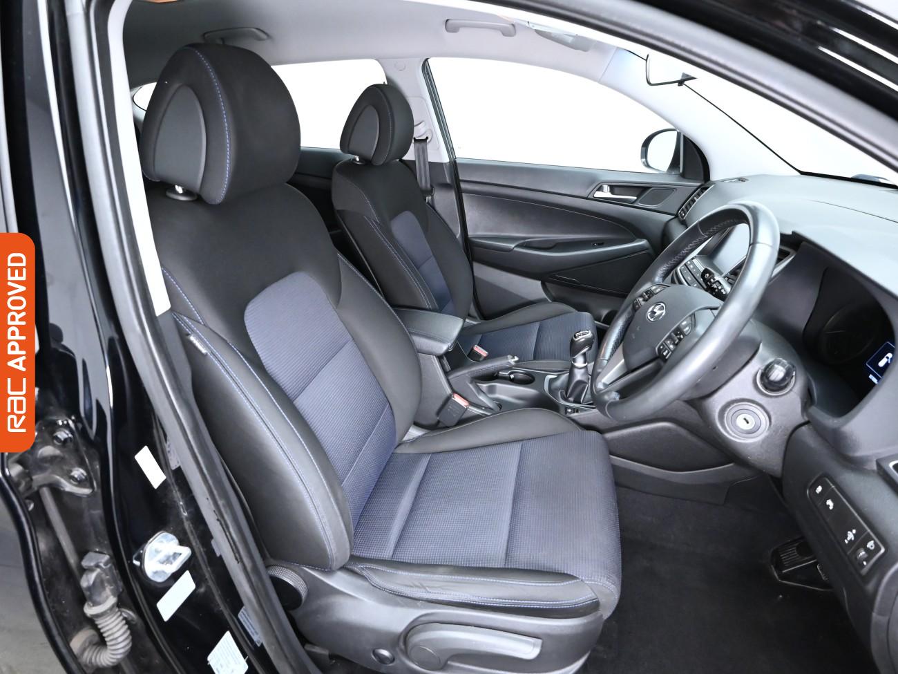 Used Hyundai TUCSON 2017 for sale - 76330611: Photo 12