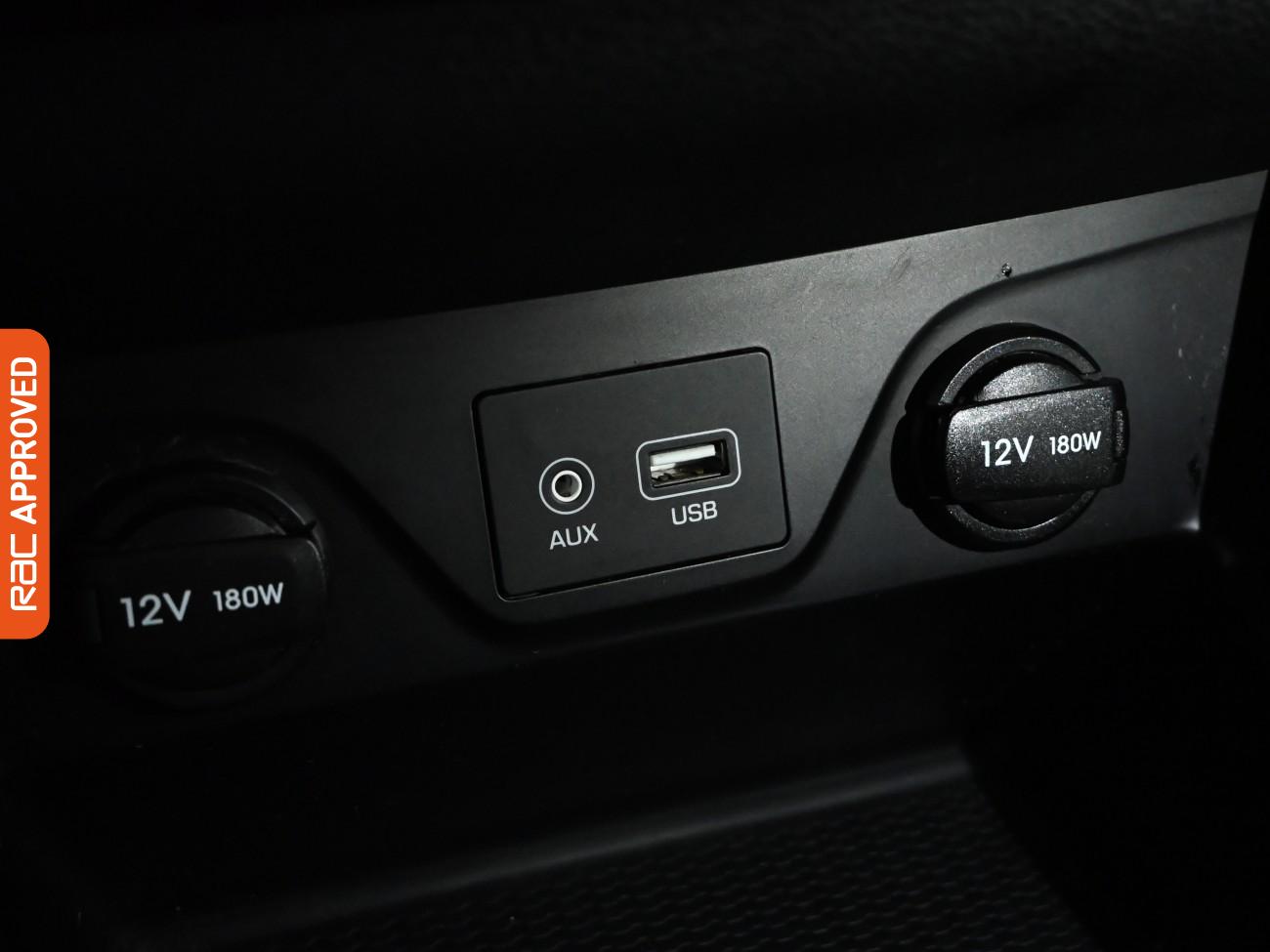 Used Hyundai TUCSON 2017 for sale - 76330611: Photo 19