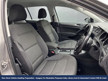 Used Volkswagen Golf 2019 for sale - 78979233: Photo