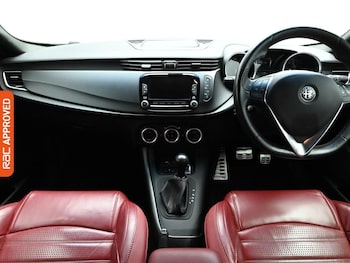 Used Alfa Romeo Giulietta 2016 for sale - 76985370: Photo