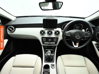 Used Mercedes-Benz A-Class 2017 for sale - 77236038: Photo