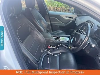 Used Jaguar F-Pace 2018 for sale - 75735599: Photo
