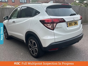 Used Honda HR-V 2017 for sale - 76206859: Photo 2