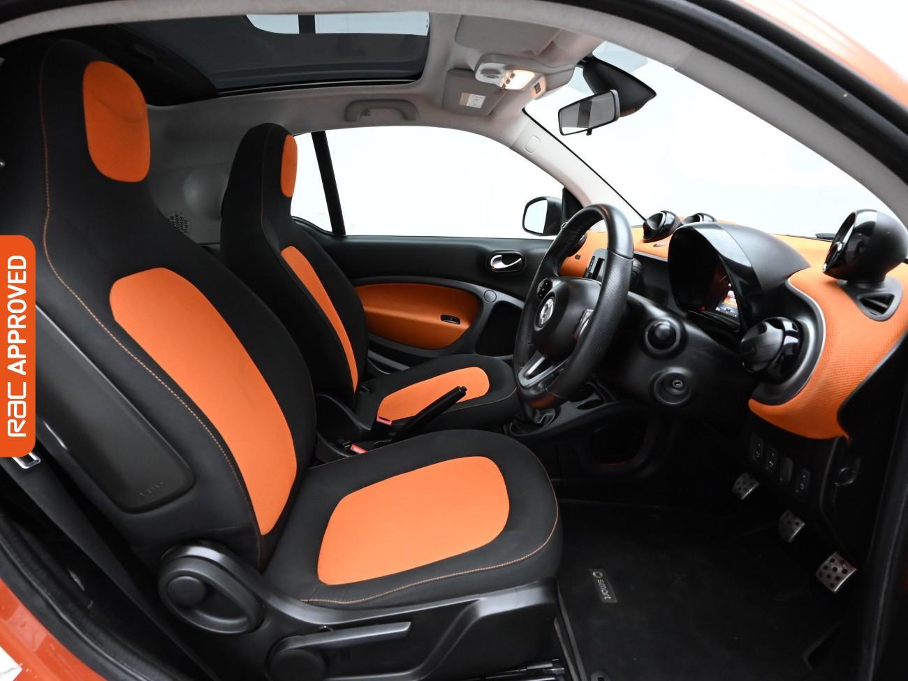 Used smart fortwo 2015 for sale - 76224684: Photo 12