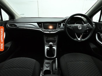 Used Vauxhall Astra 2016 for sale - 79359742: Photo