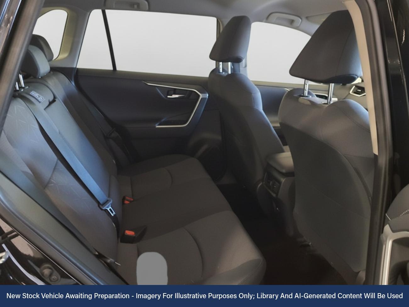 Used Toyota RAV4 2021 for sale - 76590466: Photo 4