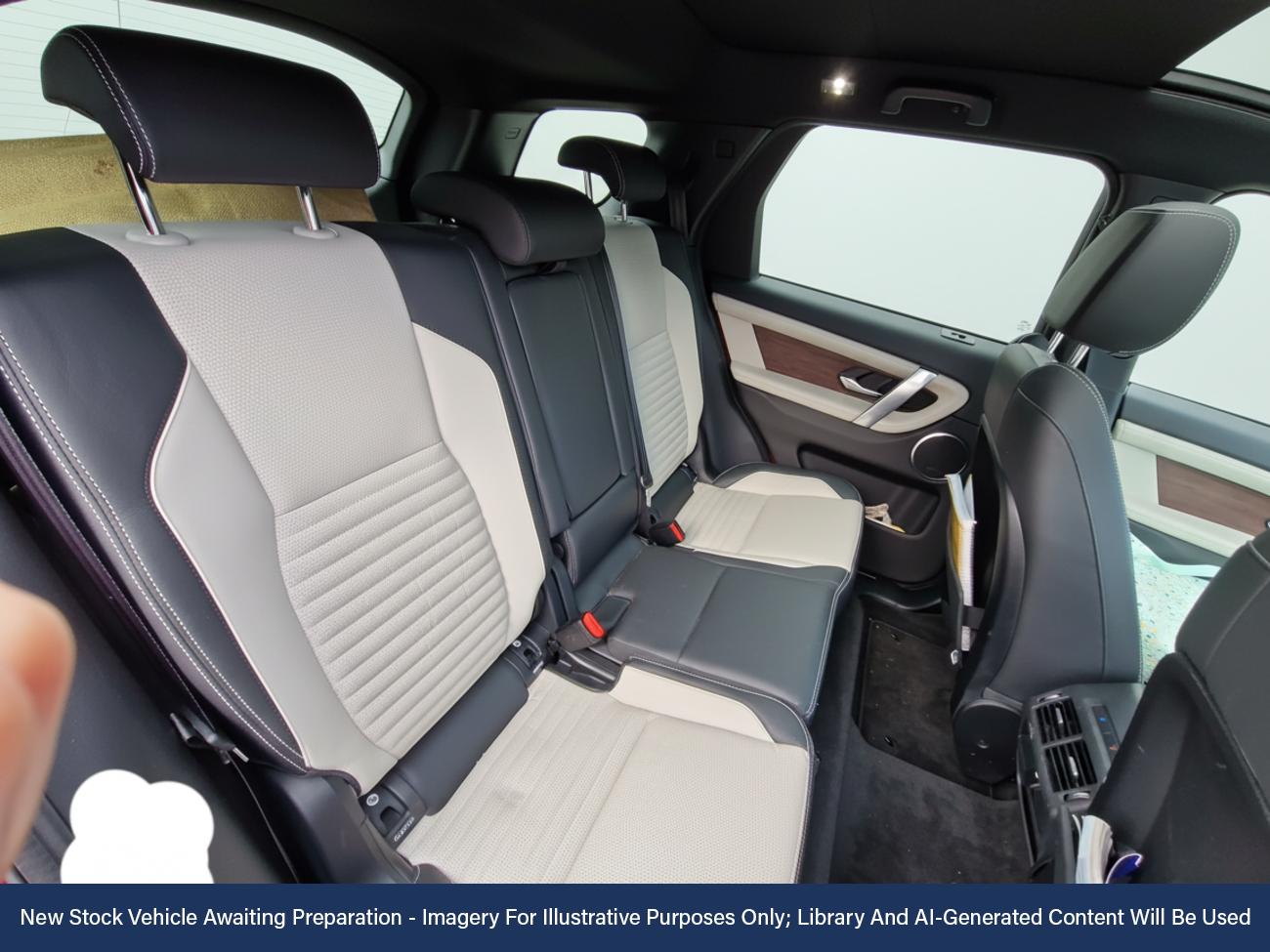 Used Land Rover Discovery Sport 2020 for sale - 76590458: Photo 4