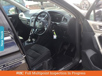 Used Volkswagen Tiguan 2019 for sale - 75701027: Photo