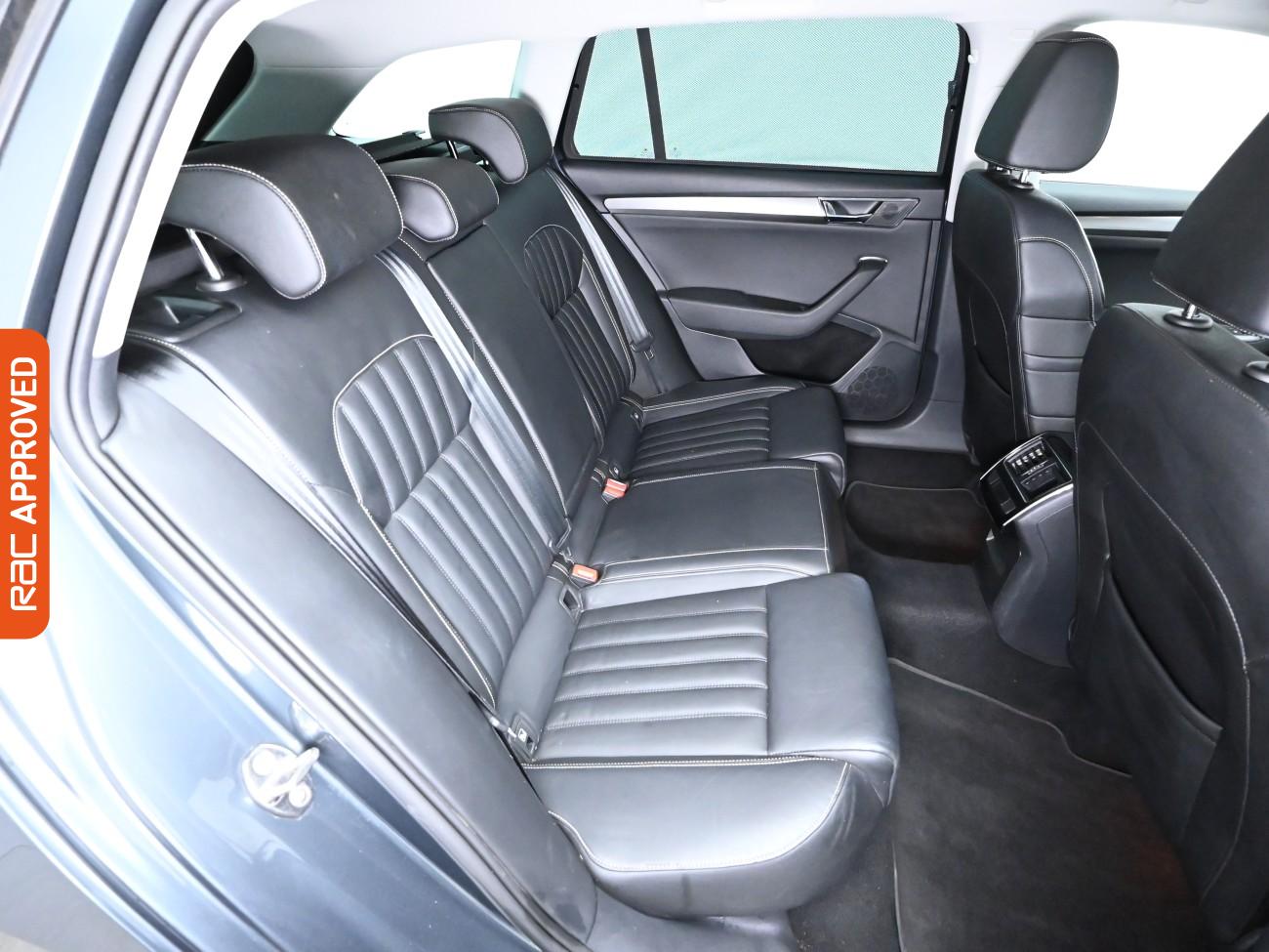 Used Skoda Superb 2019 for sale - 76374778: Photo 12
