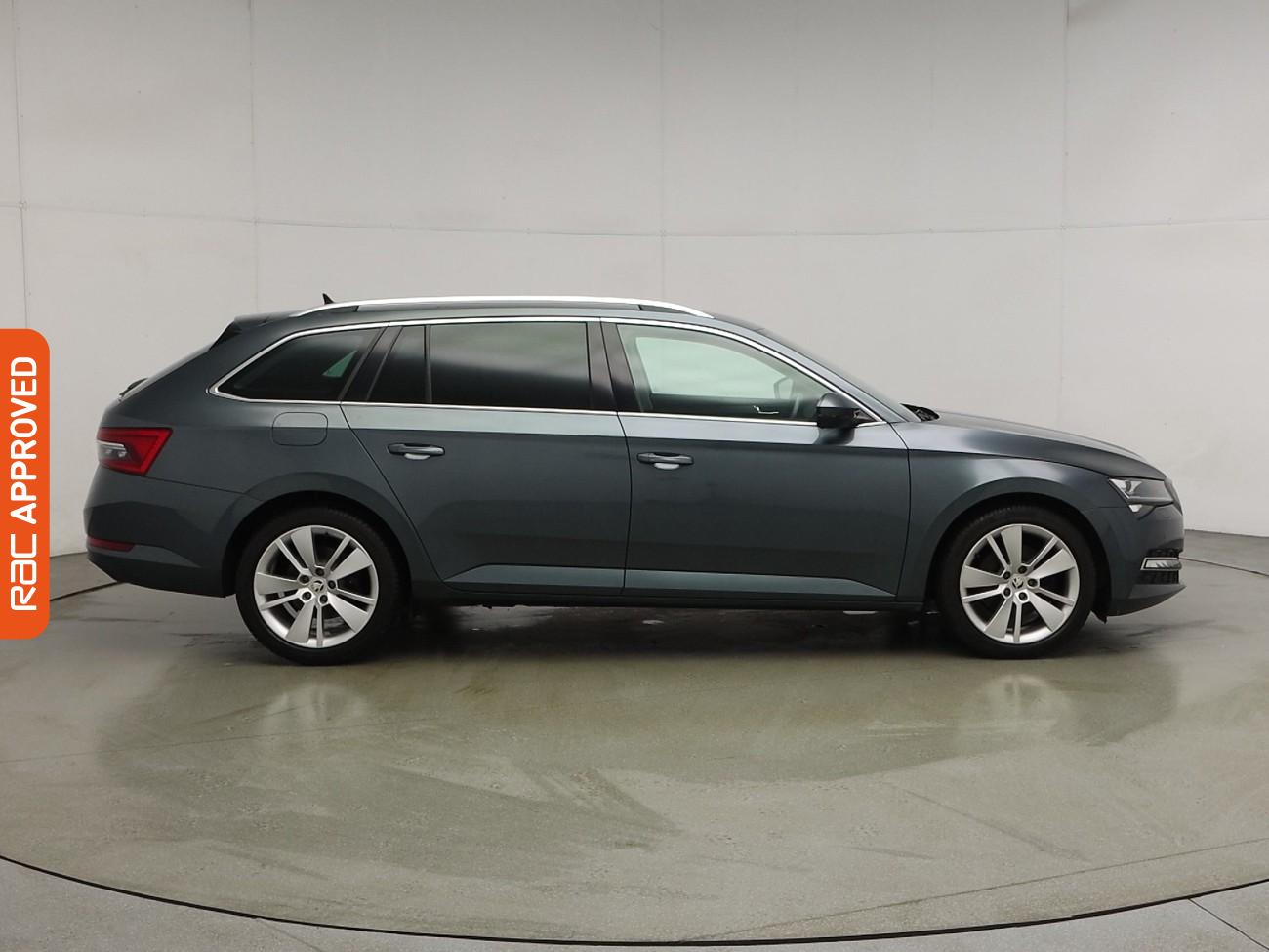 Used Skoda Superb 2019 for sale - 76374778: Photo 6