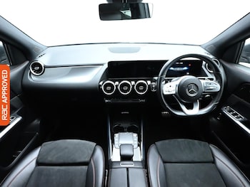 Used Mercedes-Benz GLA 2021 for sale - 76495024: Photo