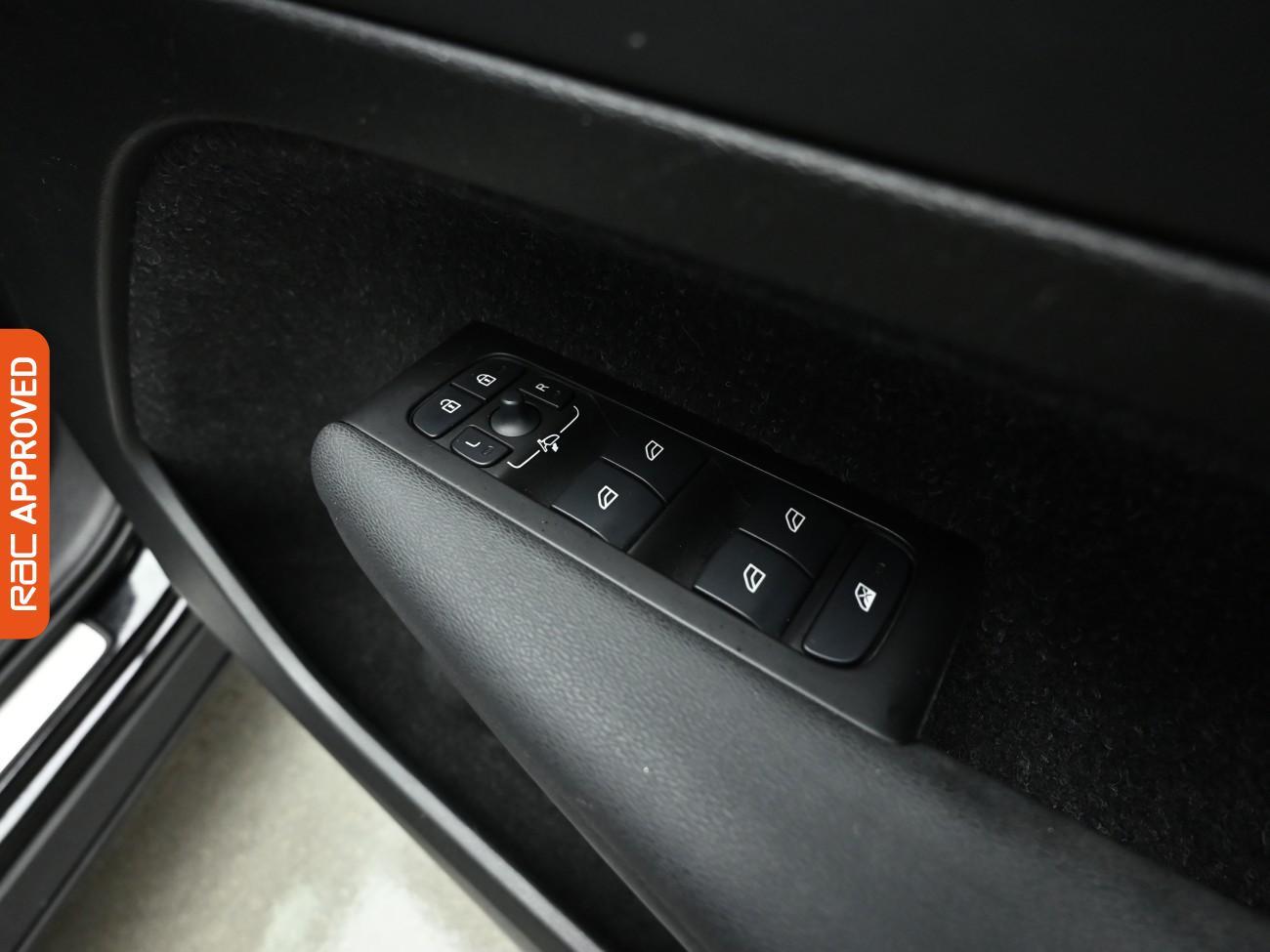 Used Volvo XC40 2021 for sale - 77601626: Photo 27