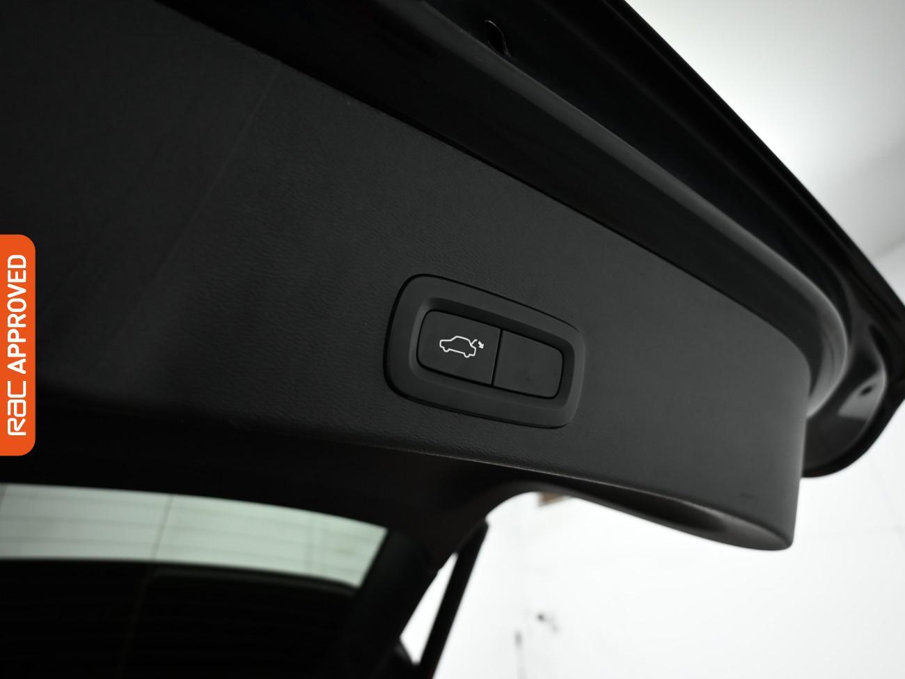 Used Volvo XC40 2021 for sale - 77601626: Photo 29