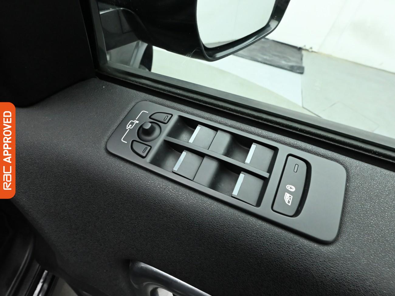 Used Land Rover Discovery Sport 2019 for sale - 77106906: Photo 27