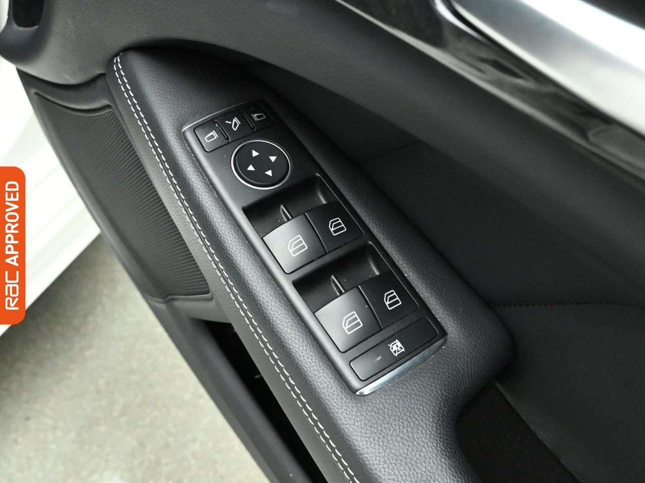 Used Mercedes-Benz CLS 2017 for sale - 77520220: Photo 29