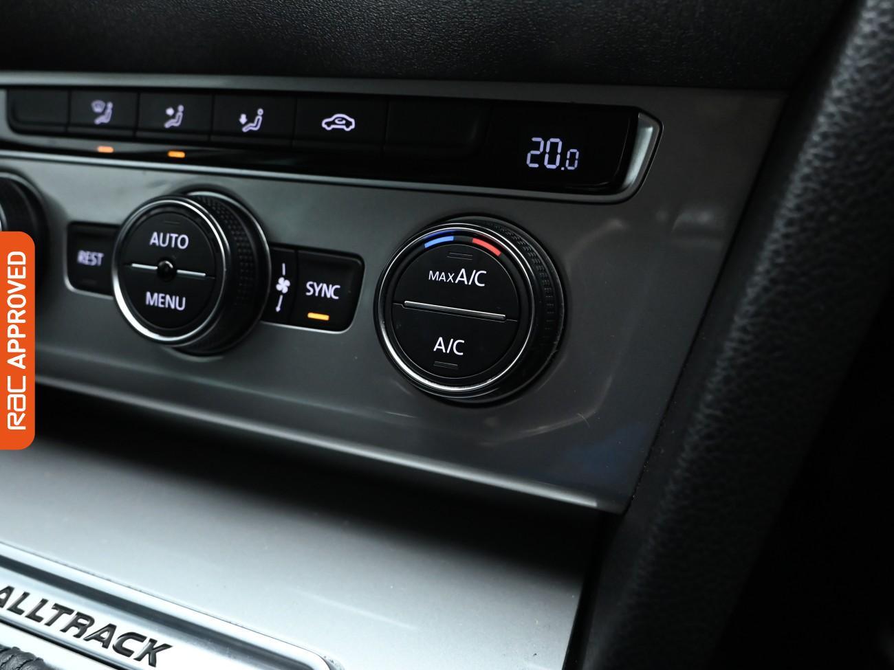 Used Volkswagen Passat 2016 for sale - 76509189: Photo 17