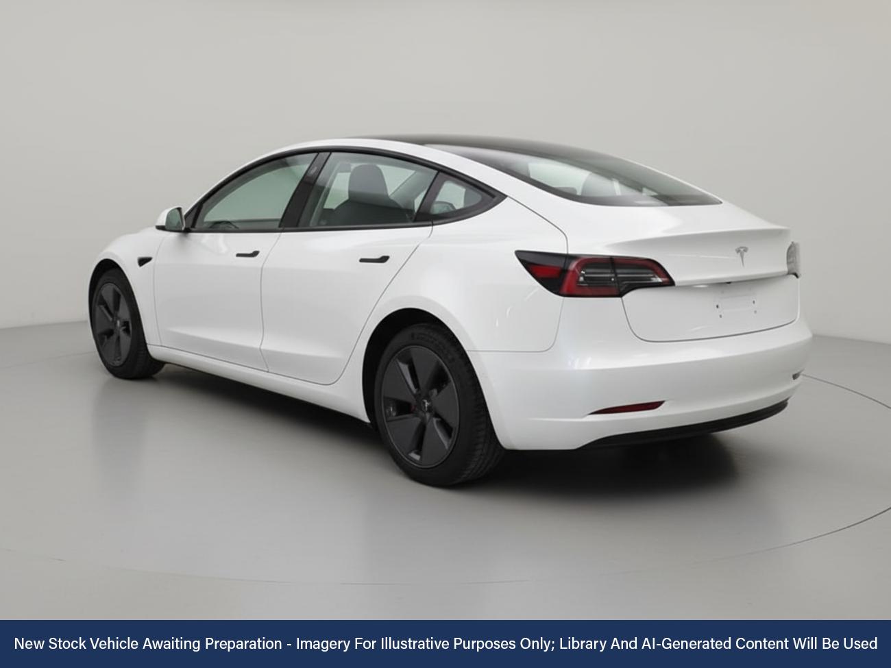 Used Tesla Model 3 2022 for sale - 76629836: Photo 2