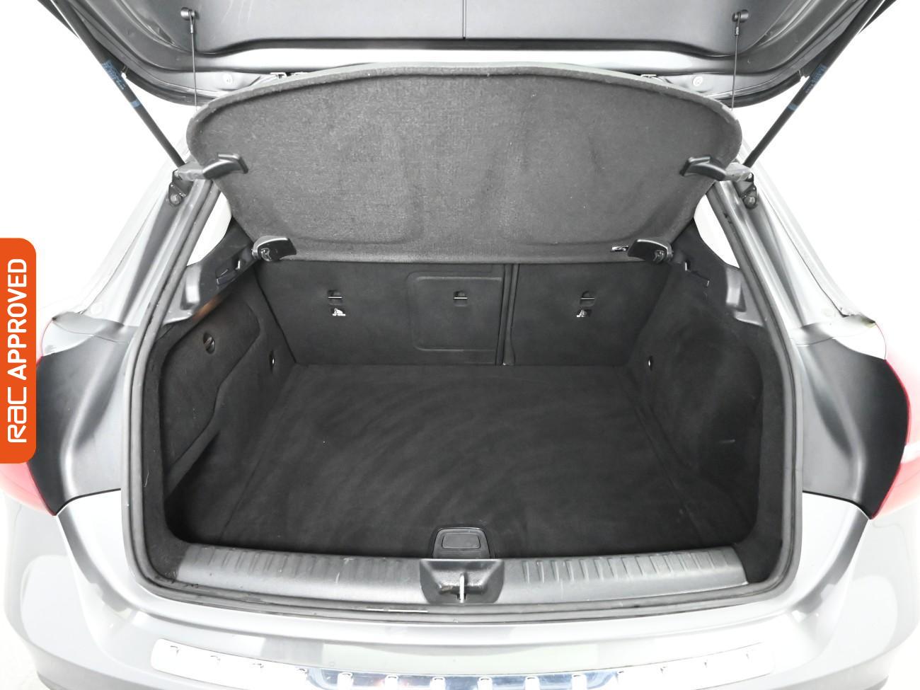 Used Mercedes-Benz GLA 2019 for sale - 76629890: Photo 26