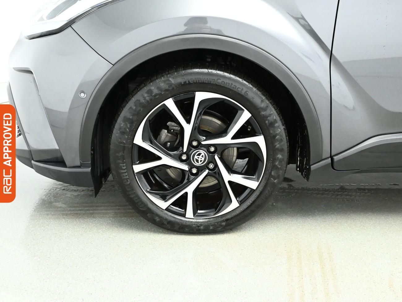 Used Toyota C-HR 2020 for sale - 77033749: Photo 24