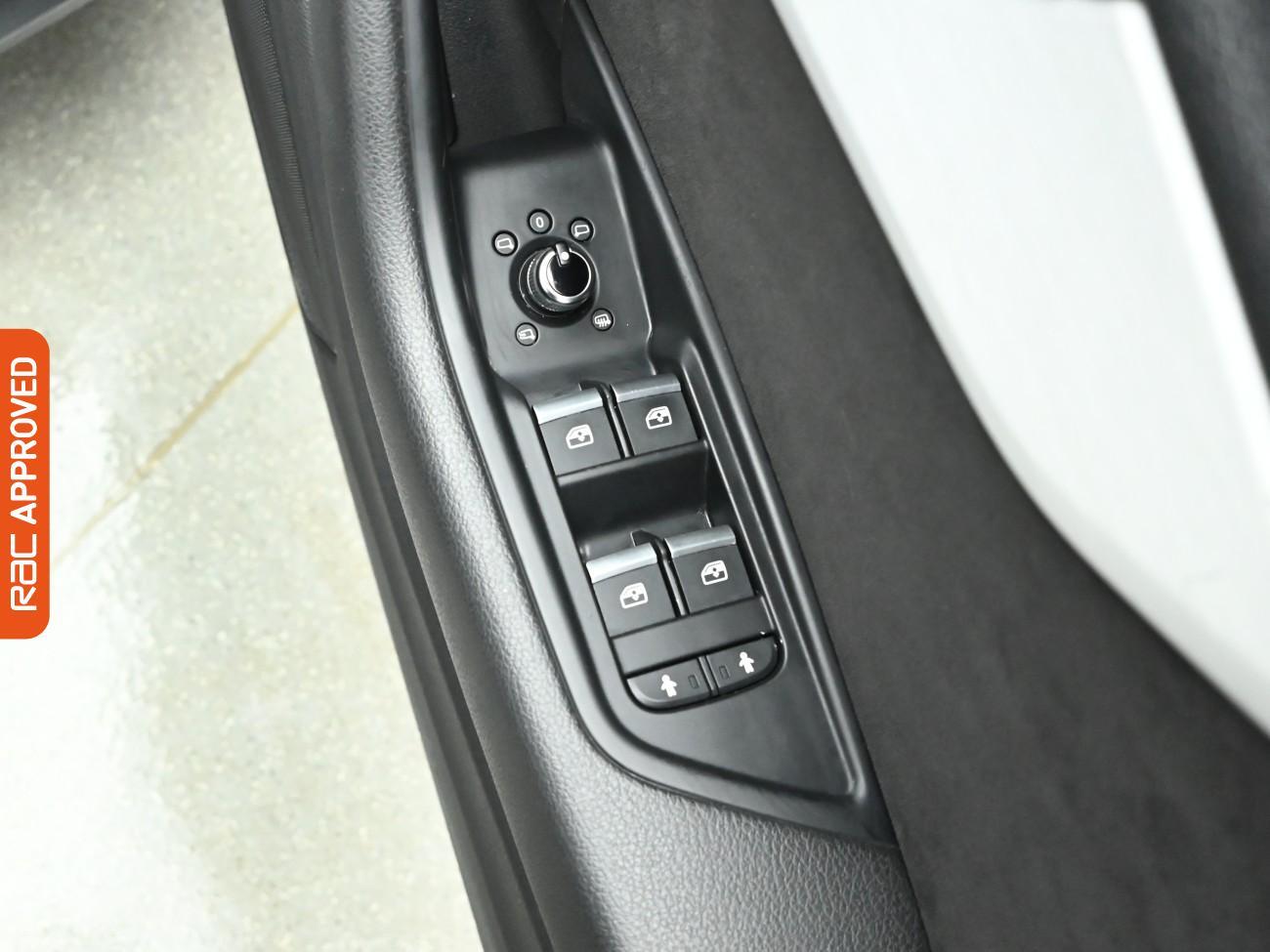 Used Audi A4 2019 for sale - 76929159: Photo 24