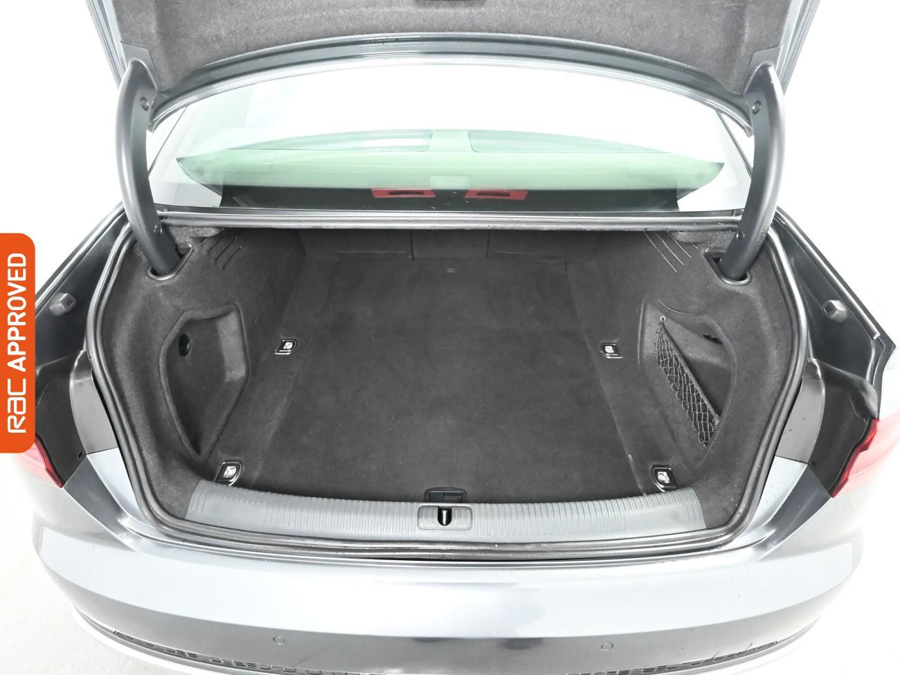 Used Audi A4 2019 for sale - 76929159: Photo 27