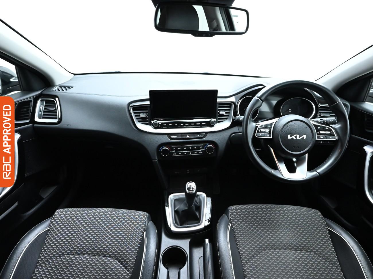 Used Kia Ceed 2022 for sale - 76316310: Photo 2