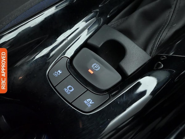 Used Toyota C-HR 2021 for sale - 74518627: Photo 18