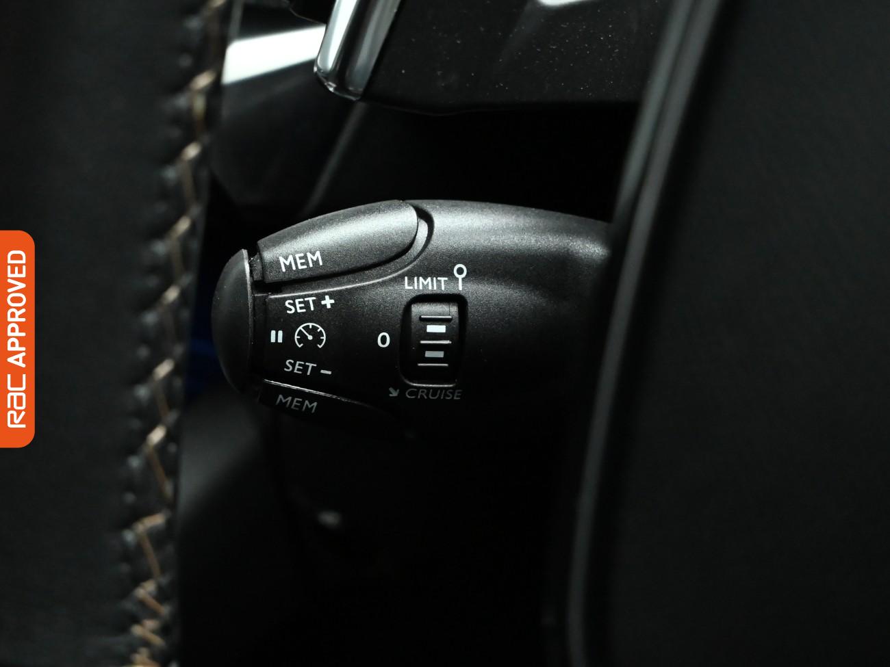 Used Peugeot 3008 2018 for sale - 77158913: Photo 23