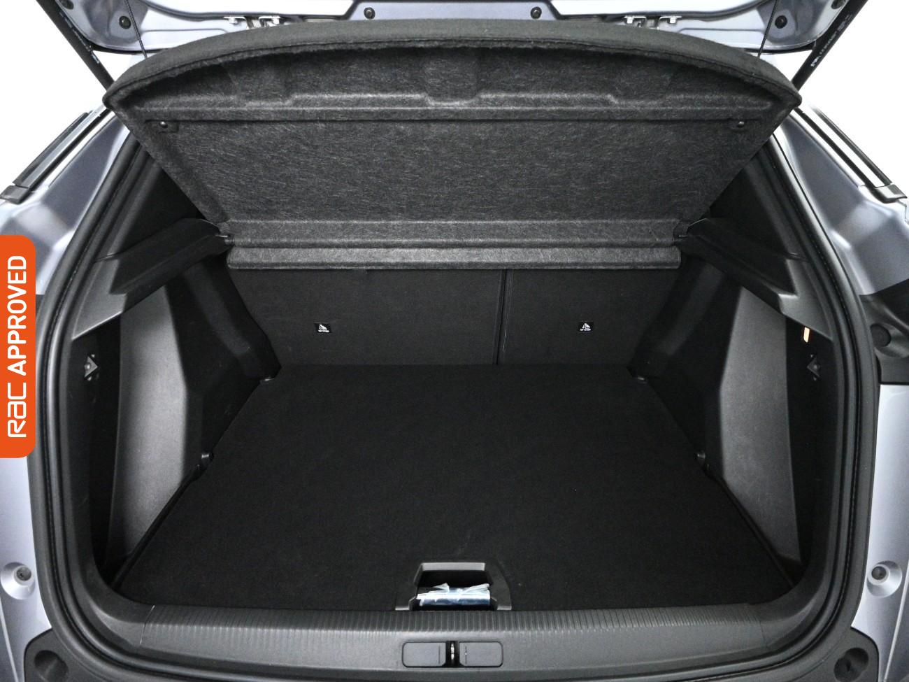 Used Peugeot 2008 2020 for sale - 77935702: Photo 28