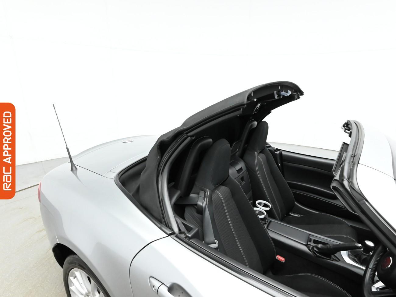 Used Fiat 124 Spider 2017 for sale - 77117758: Photo 23