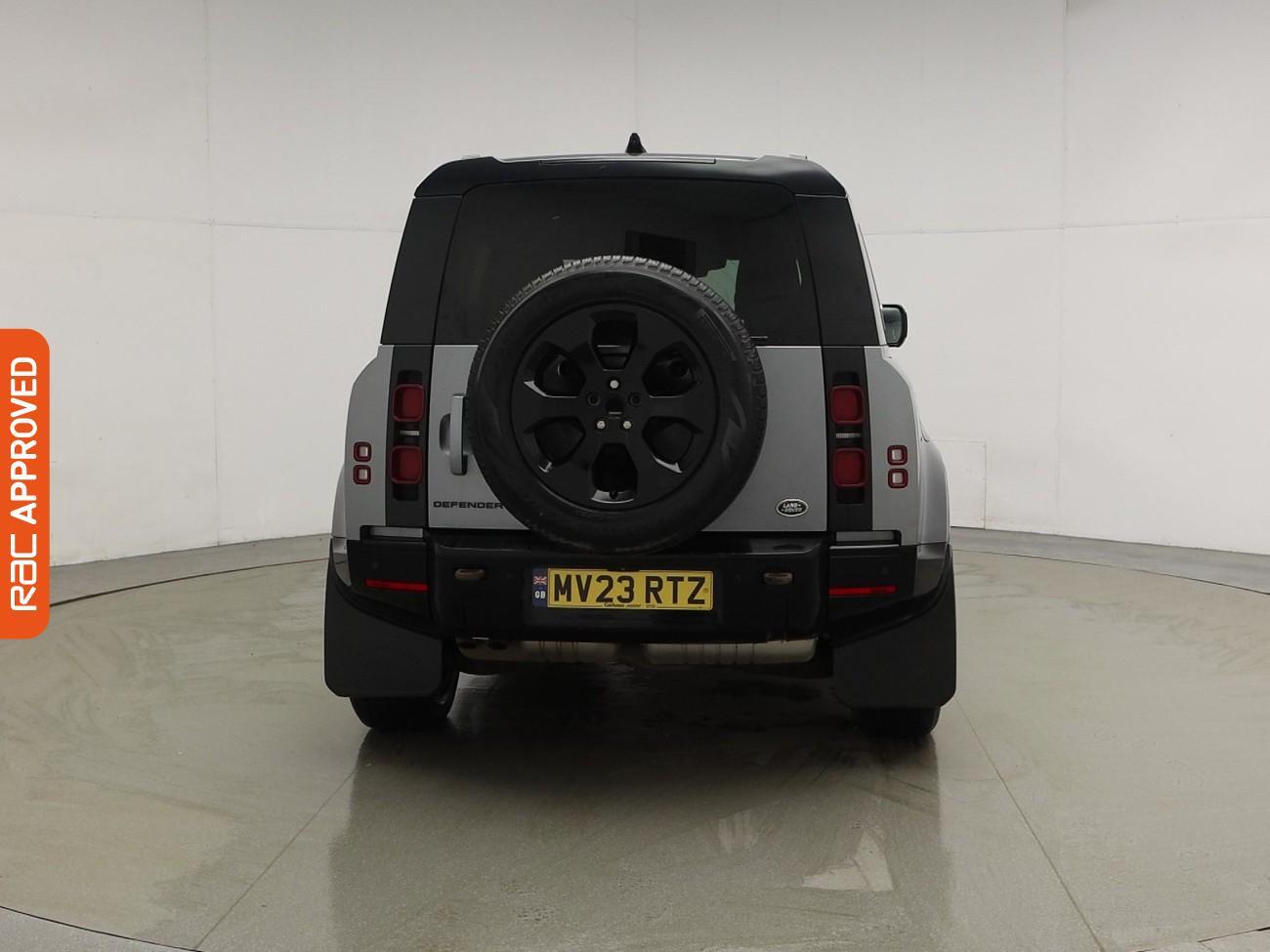 Used Land Rover Defender 2023 for sale - 77680038: Photo 8