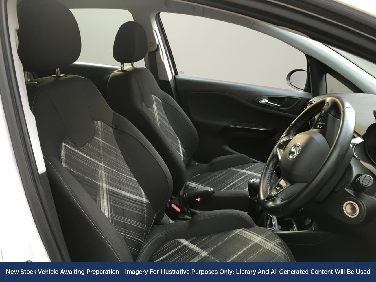 Used Vauxhall Corsa 2016 for sale - 76611885: Photo 3