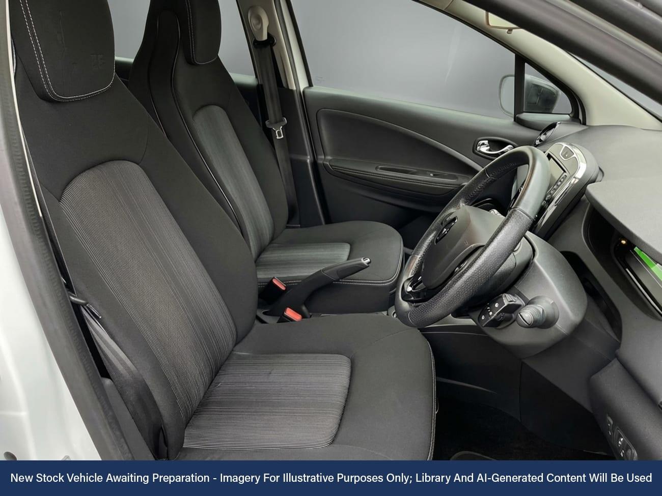 Used Renault Zoe 2017 for sale - 76972686: Photo 3