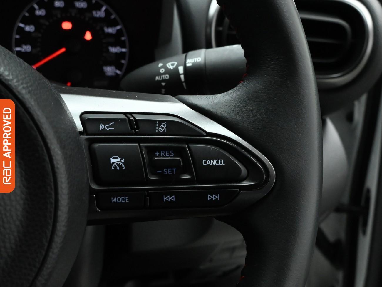 Used Toyota Yaris 2021 for sale - 77571099: Photo 25