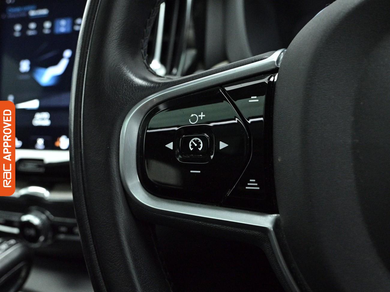 Used Volvo XC60 2018 for sale - 77963262: Photo 25