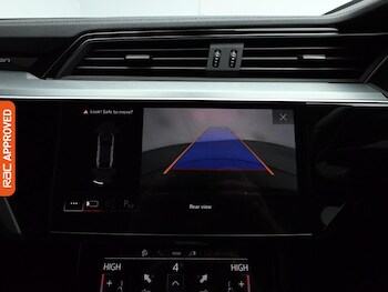 Used Audi e-tron 2022 for sale - 77458810: Photo