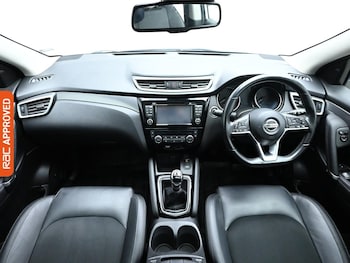 Used Nissan Qashqai 2018 for sale - 75390909: Photo