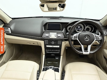 Used Mercedes-Benz E Class 2015 for sale - 77211441: Photo