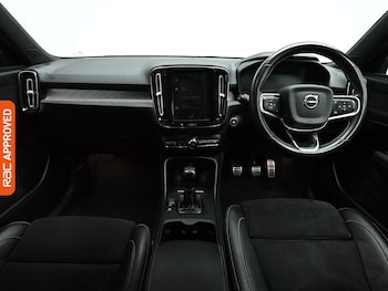 Used Volvo XC40 2021 for sale - 79494955: Photo