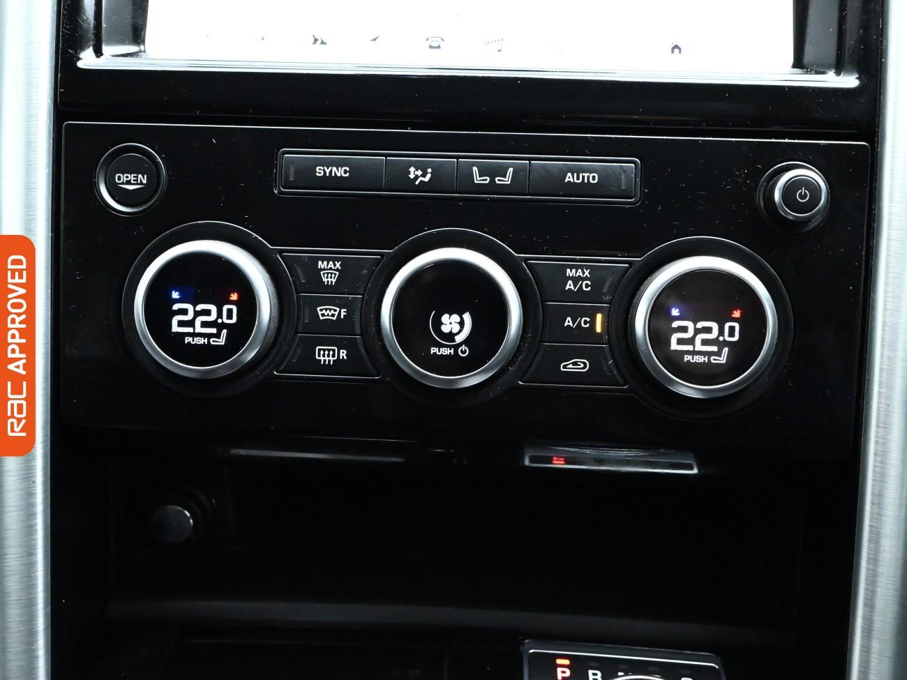 Used Land Rover Discovery 2017 for sale - 76587996: Photo 21