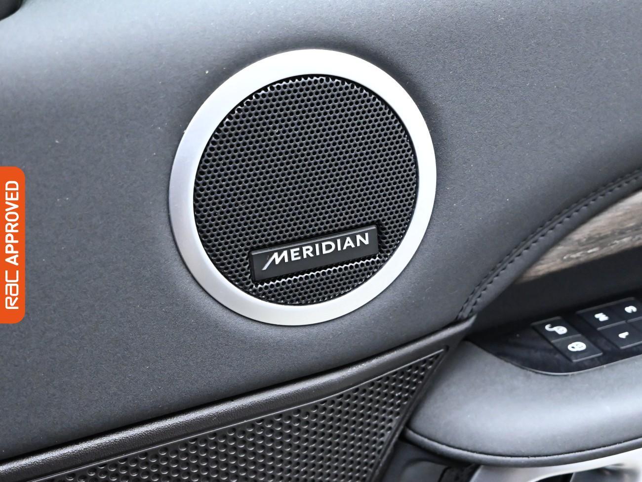 Used Land Rover Discovery 2017 for sale - 76587996: Photo 27