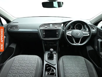 Used Volkswagen Tiguan 2021 for sale - 78155104: Photo