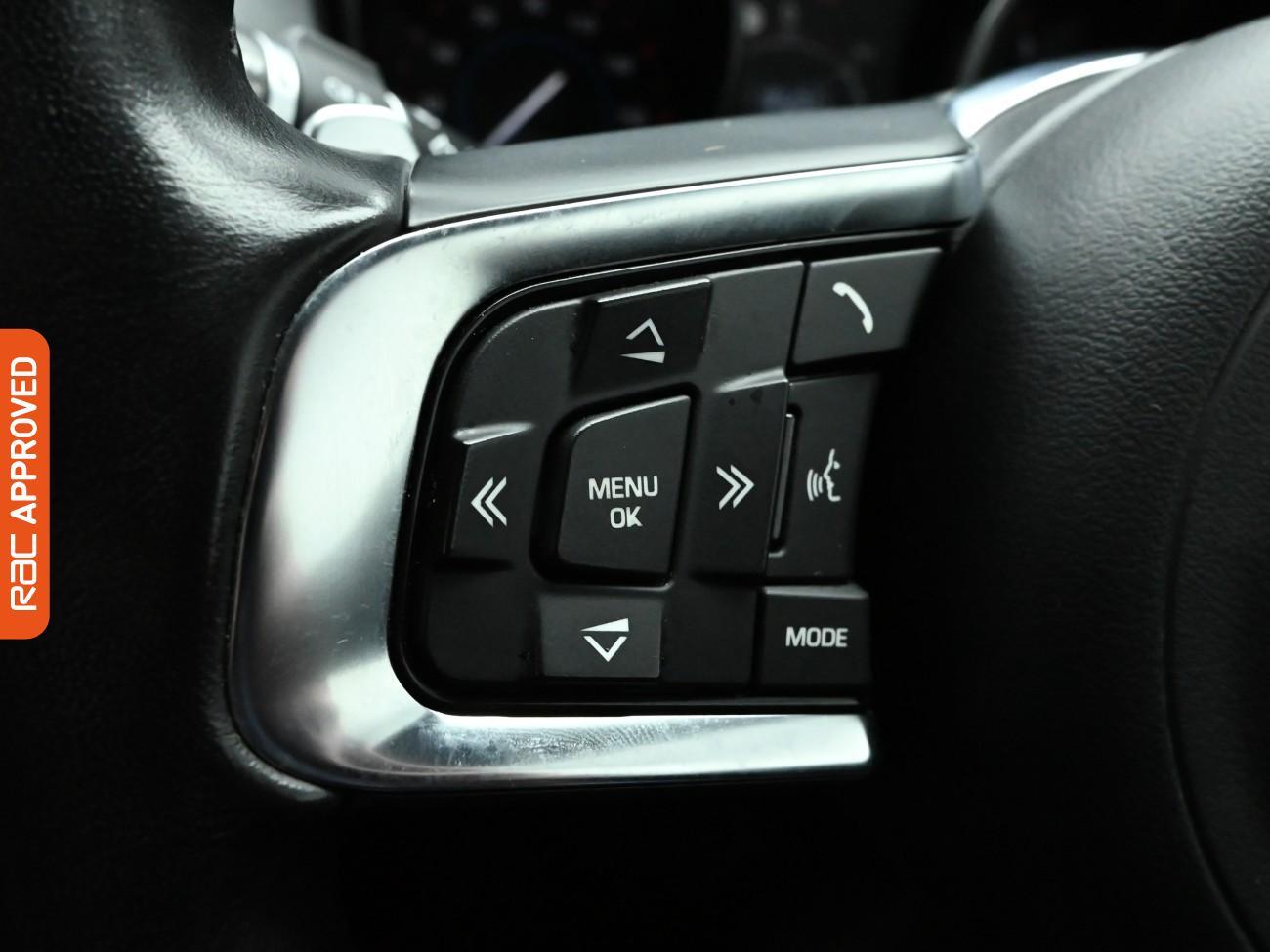 Used Jaguar XE 2017 for sale - 77048411: Photo 22