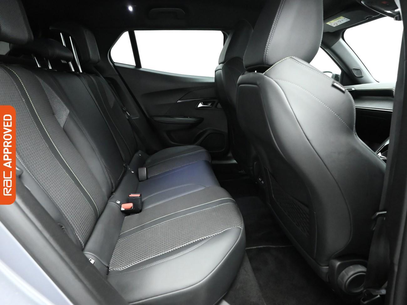 Used Peugeot E-2008 2022 for sale - 76491171: Photo 14