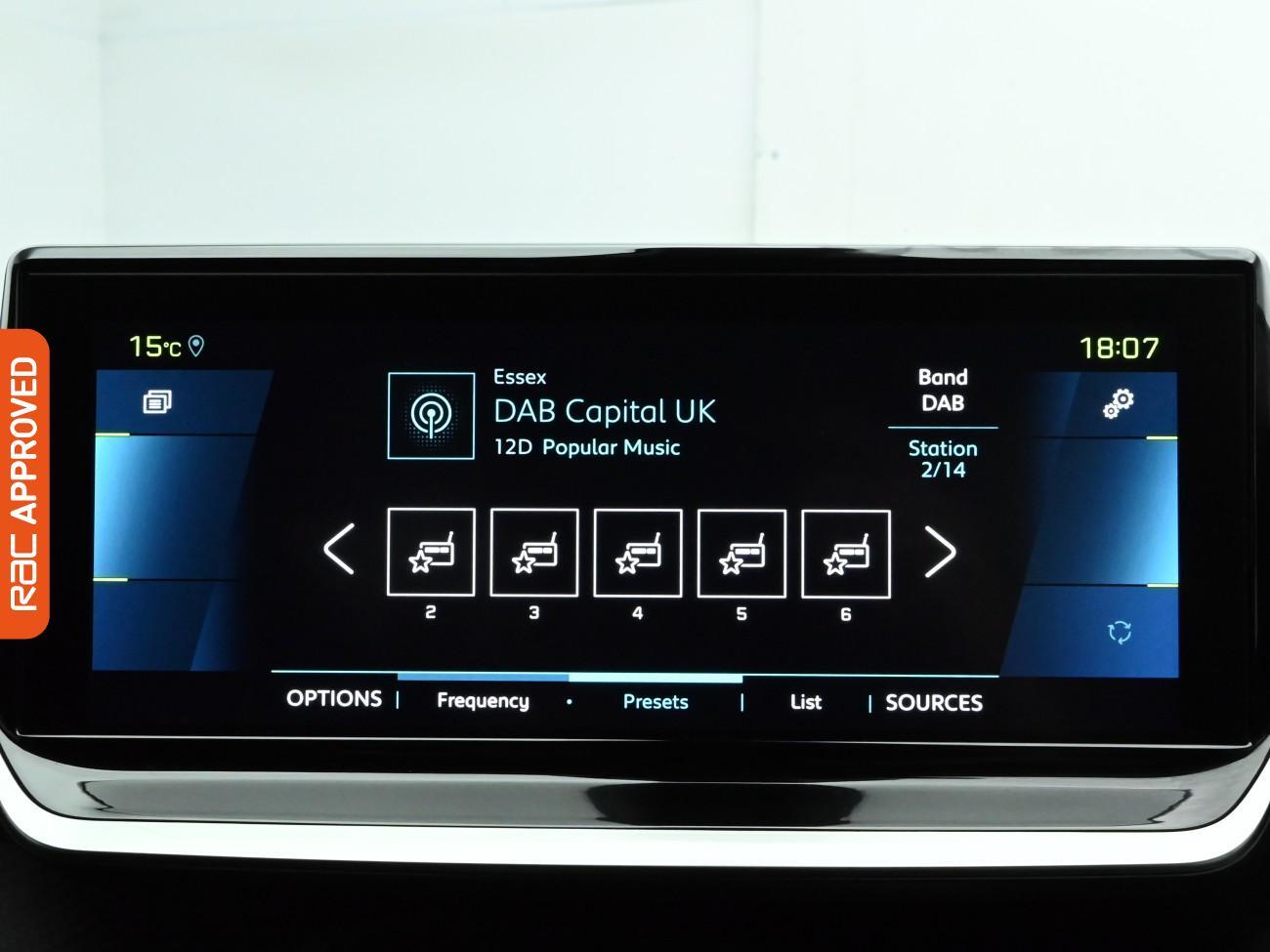 Used Peugeot E-2008 2022 for sale - 76491171: Photo 26