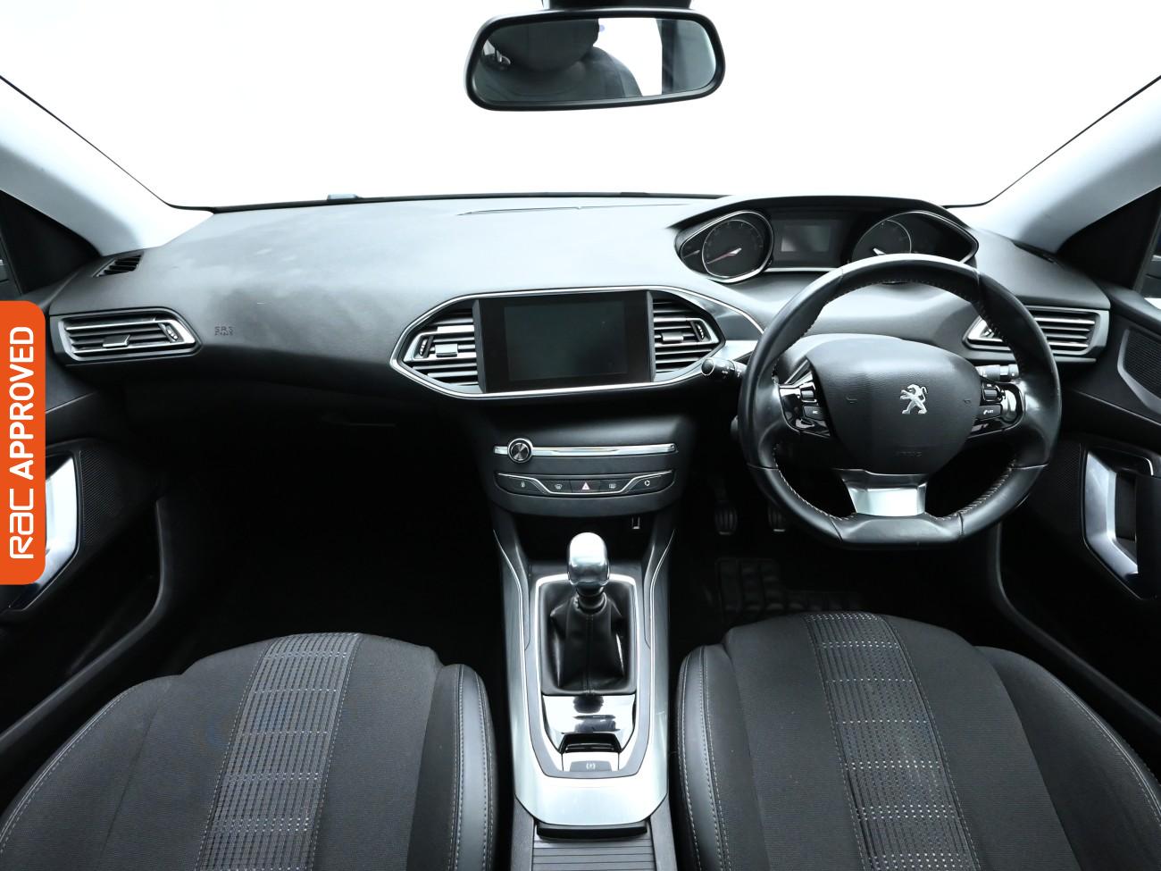 Used Peugeot 308 2018 for sale - 76206889: Photo 2