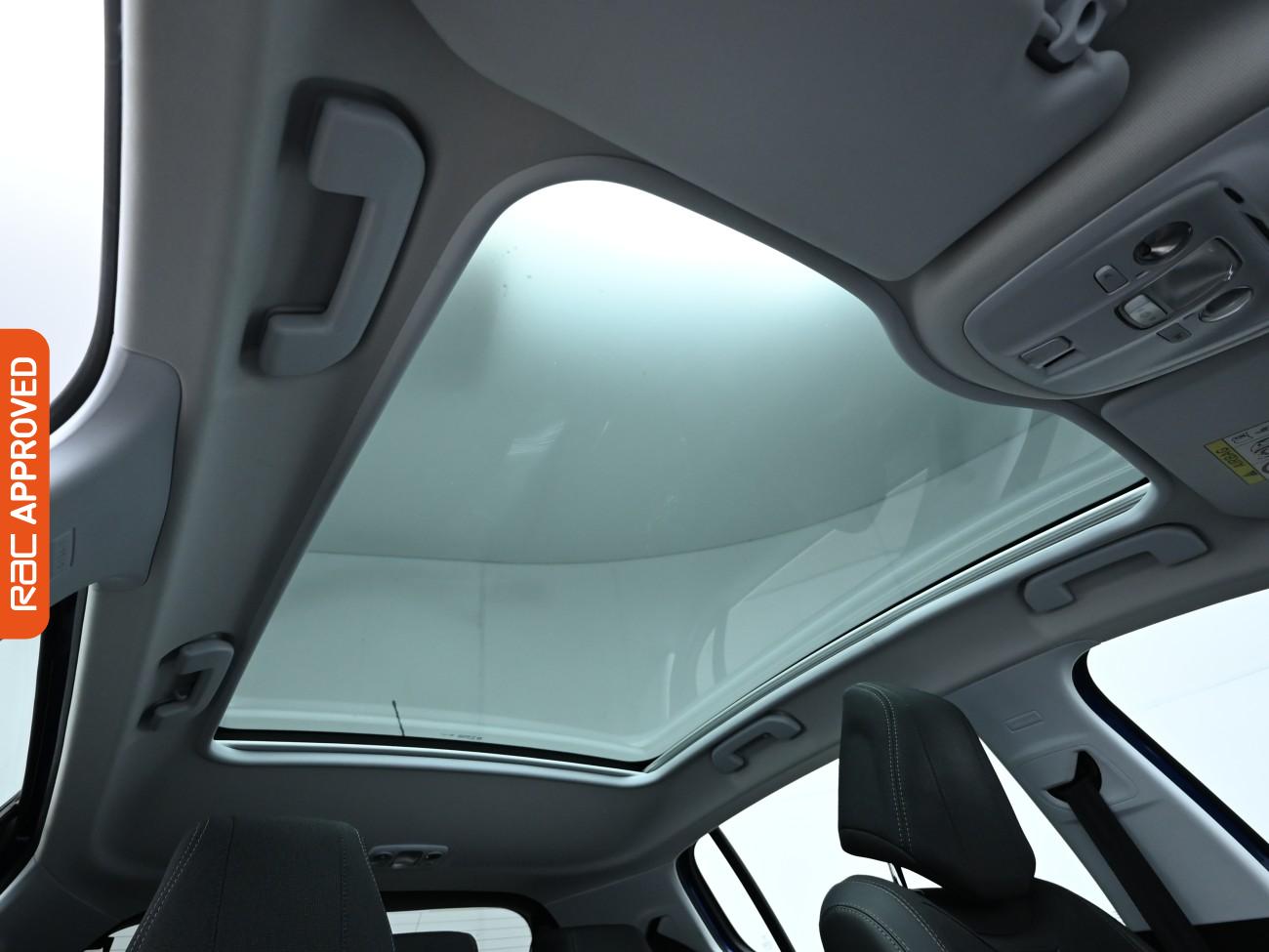 Used Peugeot 308 2018 for sale - 76206889: Photo 3