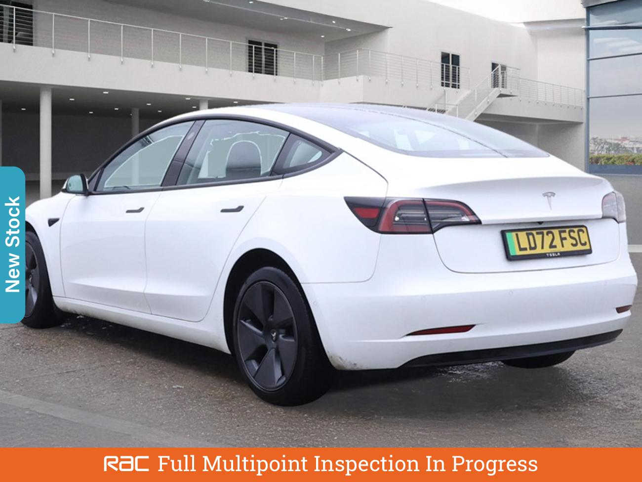 Used Tesla Model 3 2022 for sale - 76364702: Photo 2