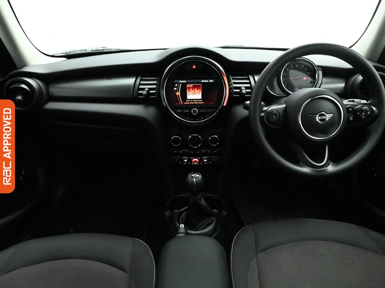 Used MINI Hatch 2021 for sale - 77199513: Photo 2